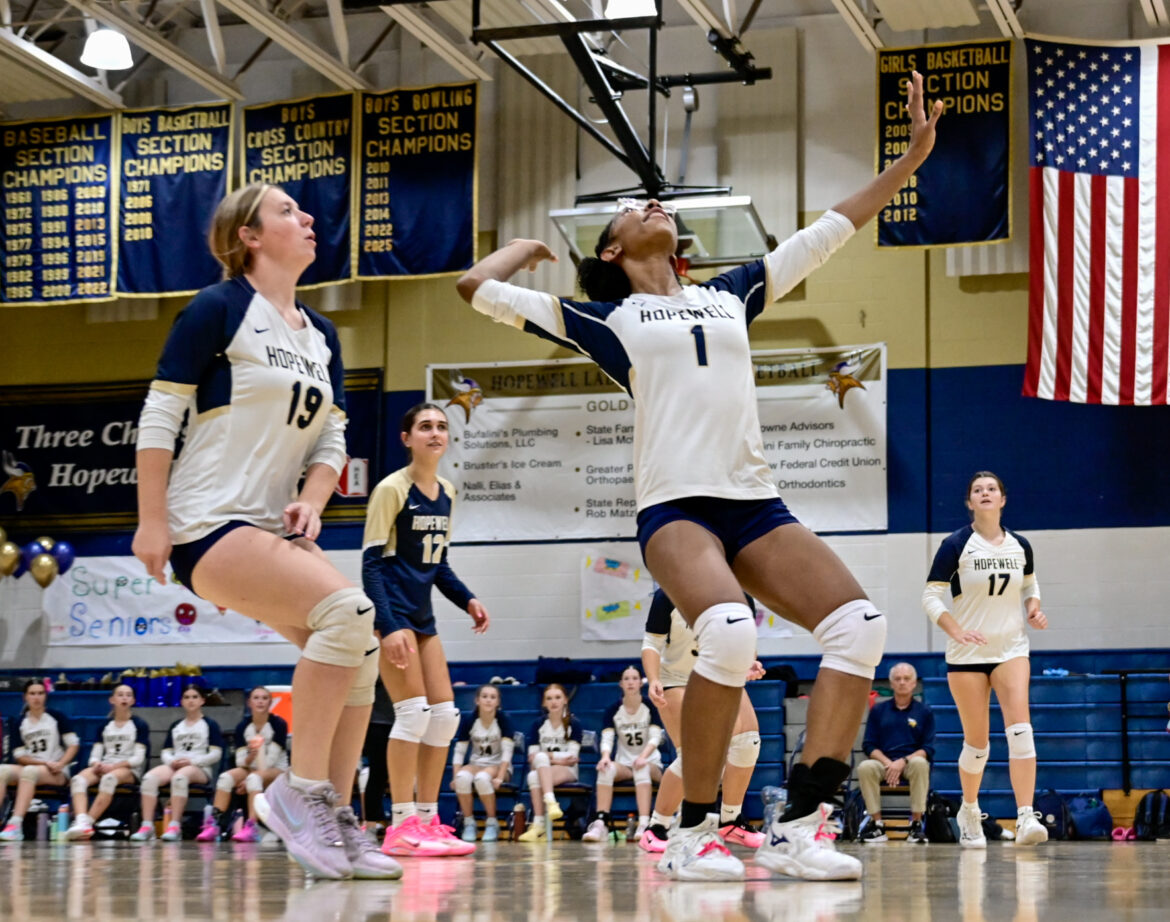 10-7-2025 JV Hopewell v NB-7645