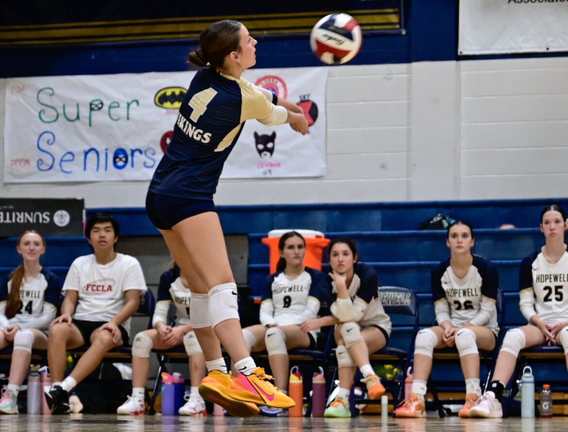 10-7-2025 JV Hopewell v NB-8349