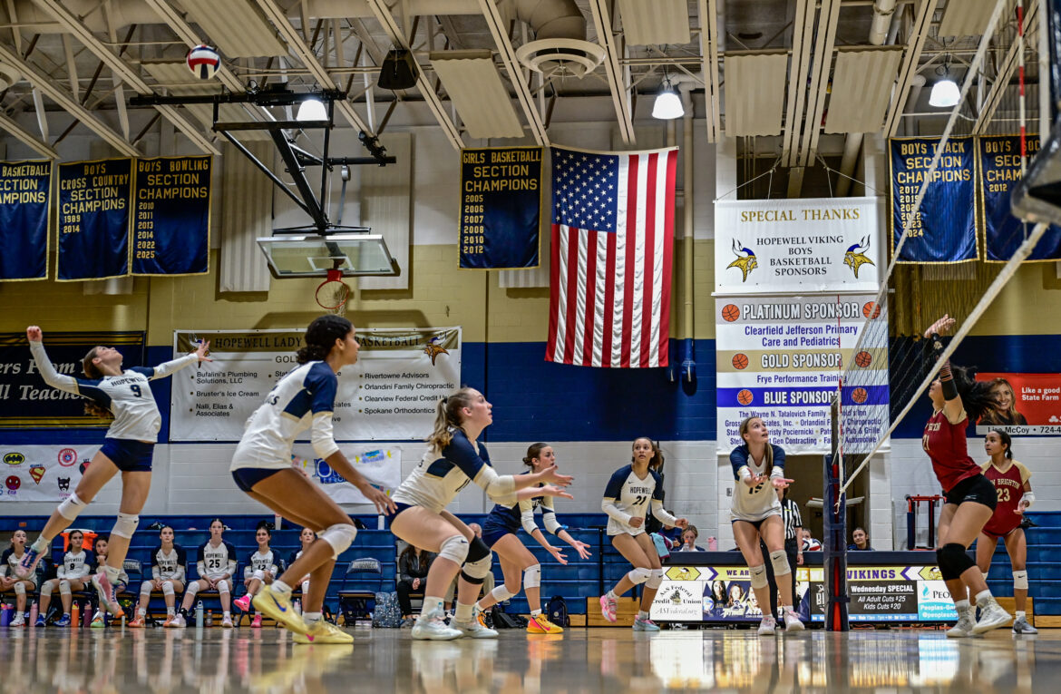 10-7-2025 JV Hopewell v NB-8360